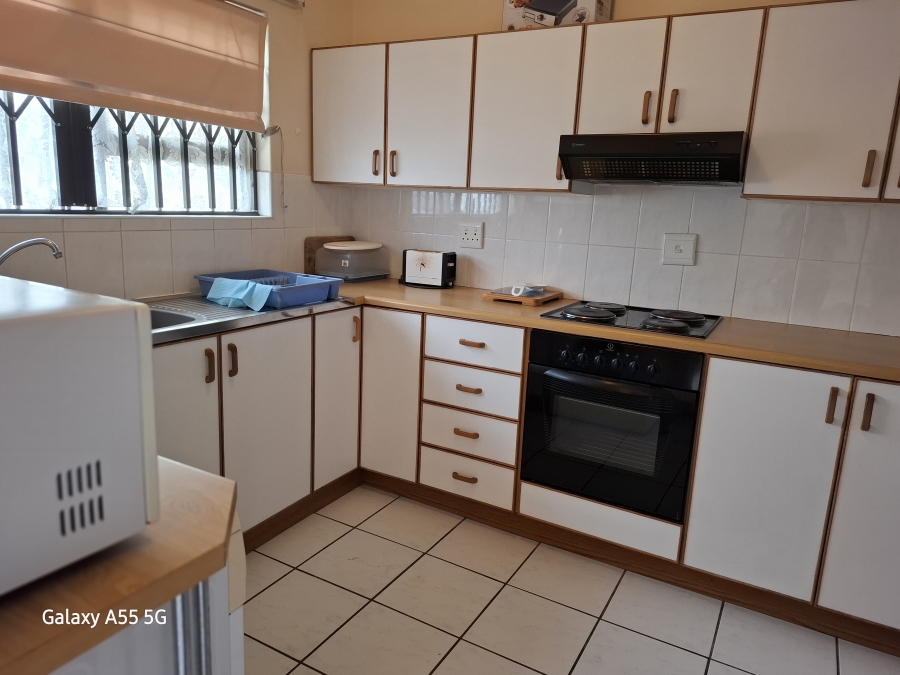 2 Bedroom Property for Sale in Manaba Beach KwaZulu-Natal