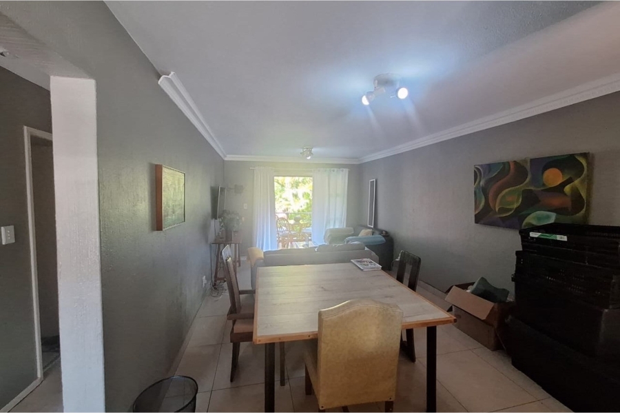 To Let 2 Bedroom Property for Rent in Essenwood KwaZulu-Natal