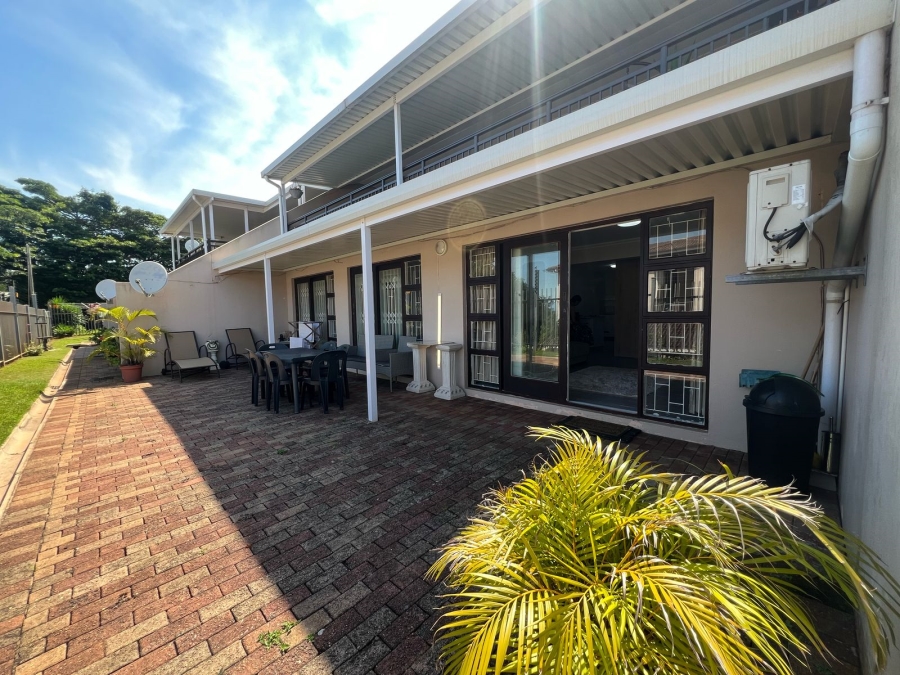 3 Bedroom Property for Sale in Westbrook KwaZulu-Natal
