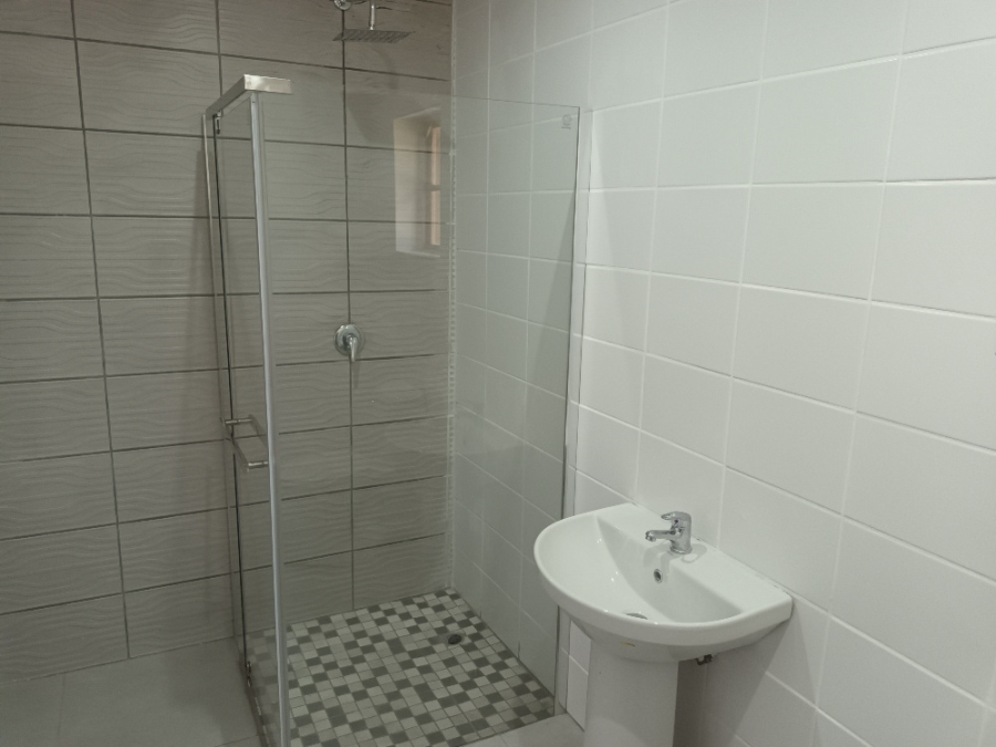 To Let 1 Bedroom Property for Rent in Waterfall KwaZulu-Natal