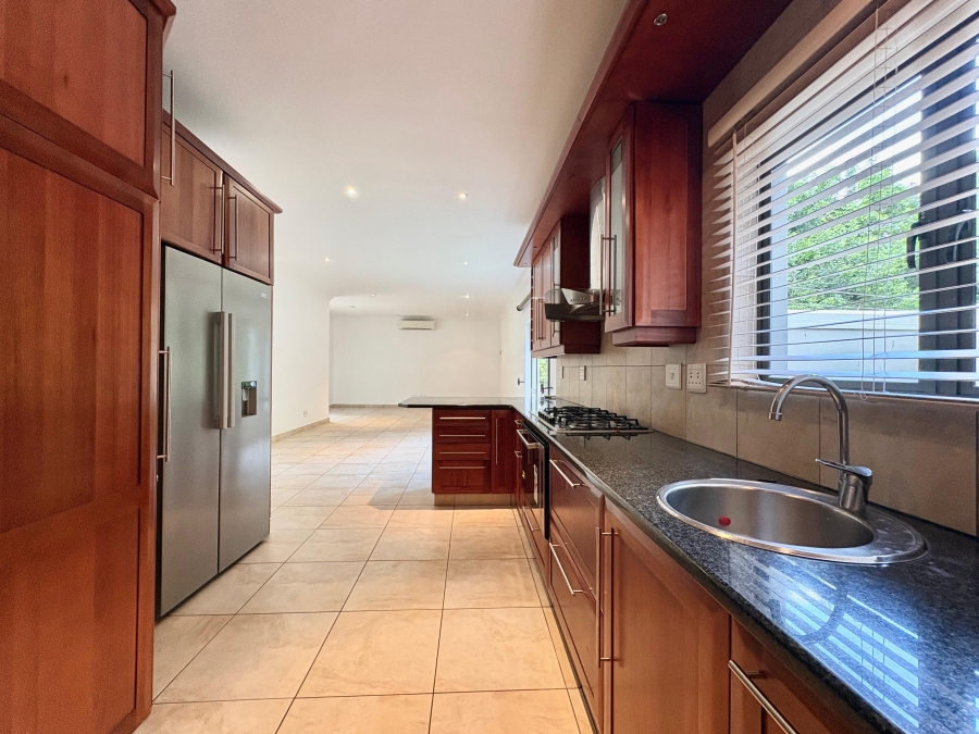 To Let 4 Bedroom Property for Rent in Ballito Central KwaZulu-Natal