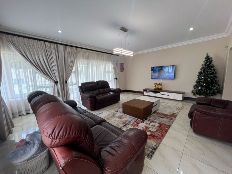 4 Bedroom Property for Sale in Gandhinagar KwaZulu-Natal