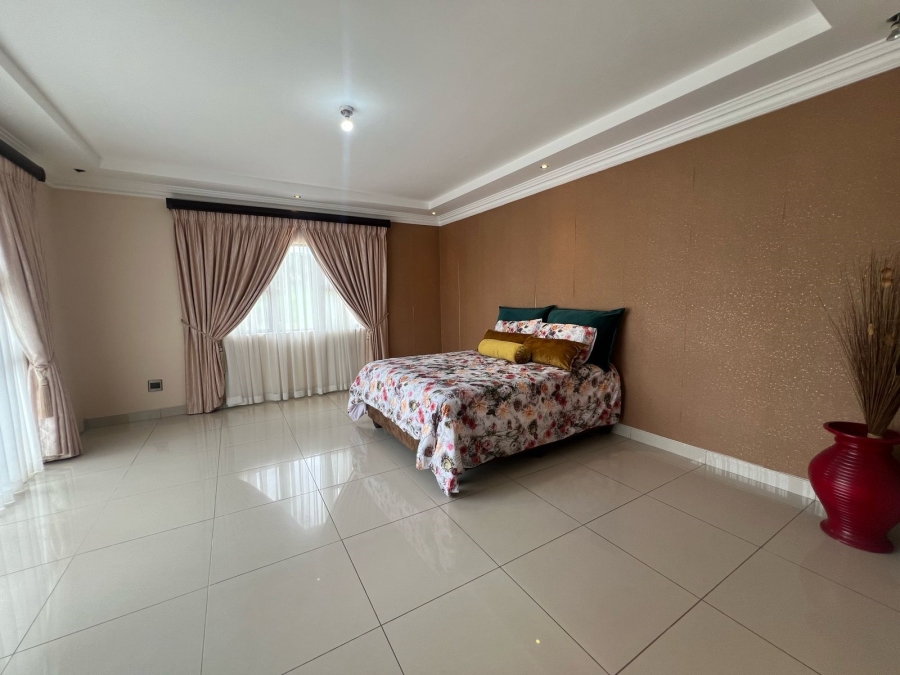 4 Bedroom Property for Sale in Gandhinagar KwaZulu-Natal