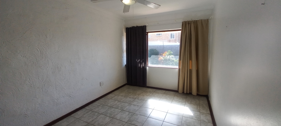 3 Bedroom Property for Sale in Margate Beach KwaZulu-Natal