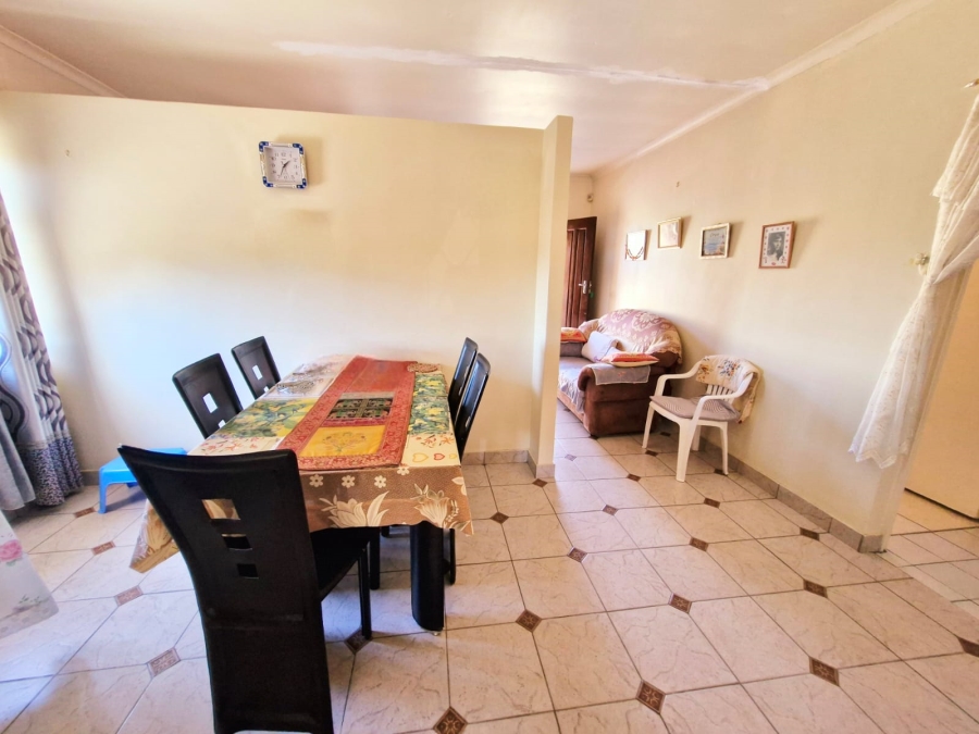 4 Bedroom Property for Sale in Dawncrest KwaZulu-Natal