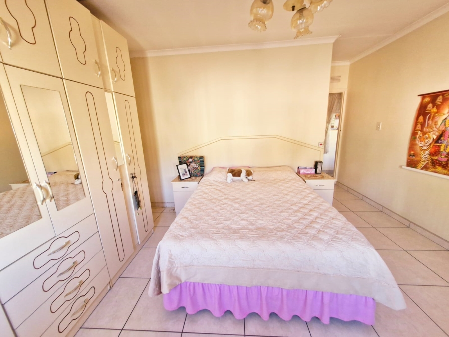 4 Bedroom Property for Sale in Dawncrest KwaZulu-Natal