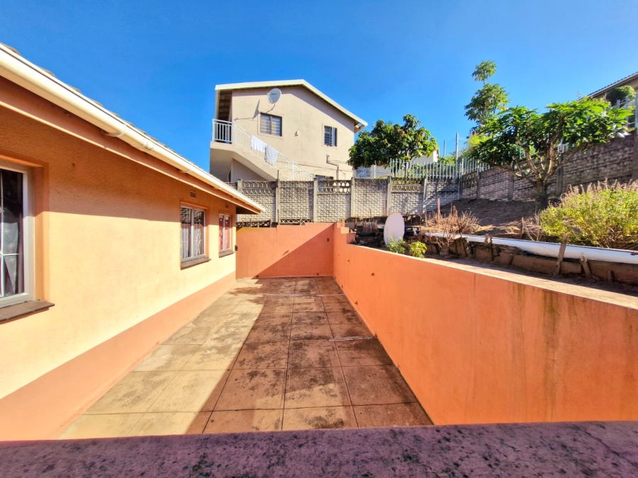 4 Bedroom Property for Sale in Dawncrest KwaZulu-Natal