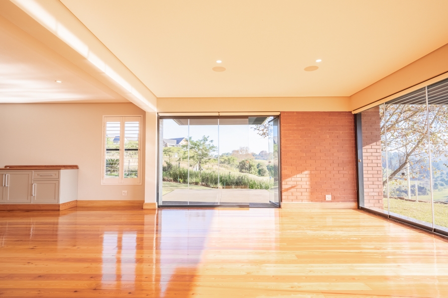 4 Bedroom Property for Sale in Cotswold Downs Estates KwaZulu-Natal