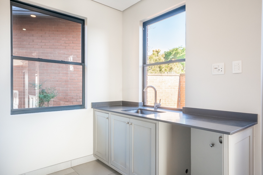 4 Bedroom Property for Sale in Cotswold Downs Estates KwaZulu-Natal