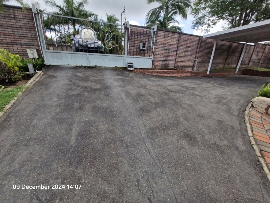 To Let 4 Bedroom Property for Rent in Moseley Park KwaZulu-Natal
