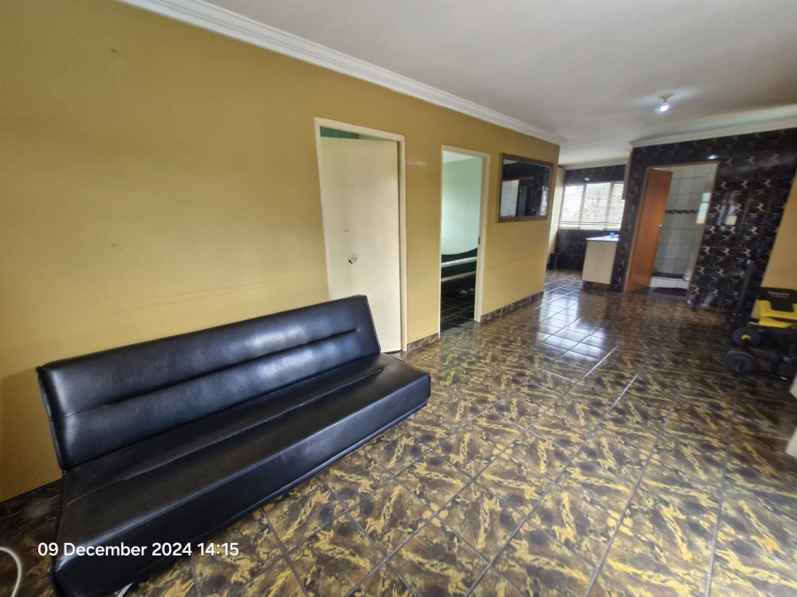 To Let 4 Bedroom Property for Rent in Moseley Park KwaZulu-Natal