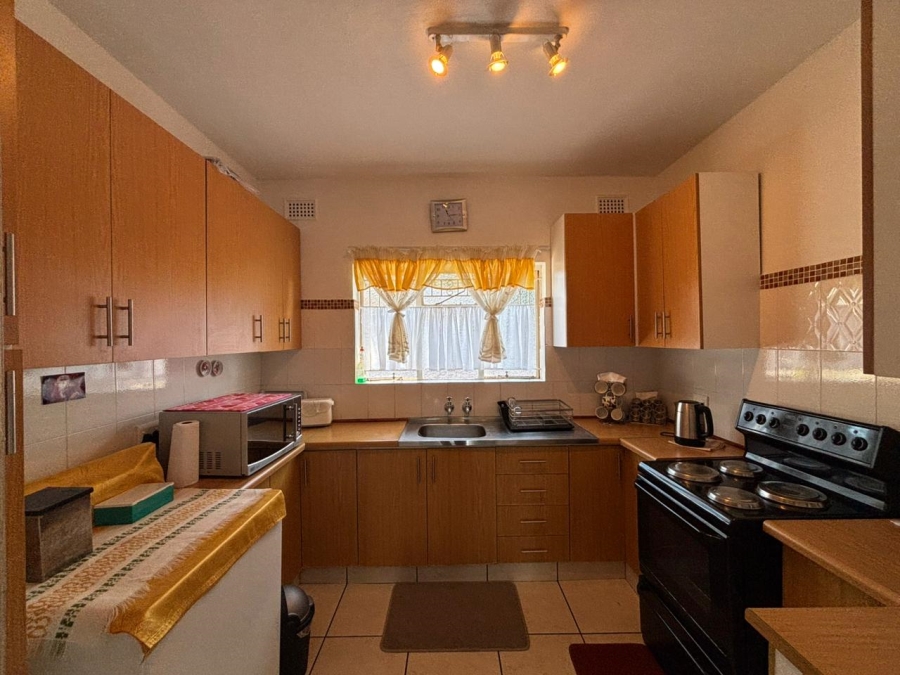 2 Bedroom Property for Sale in Glenwood KwaZulu-Natal