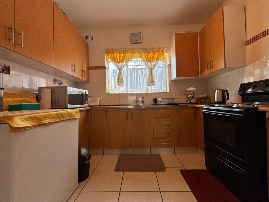 2 Bedroom Property for Sale in Glenwood KwaZulu-Natal