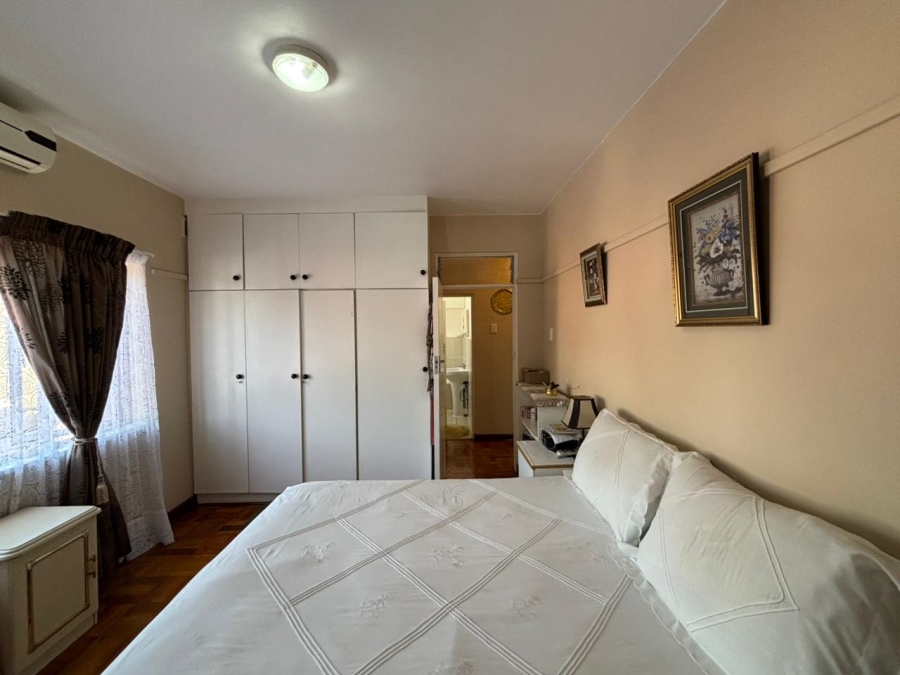 2 Bedroom Property for Sale in Glenwood KwaZulu-Natal