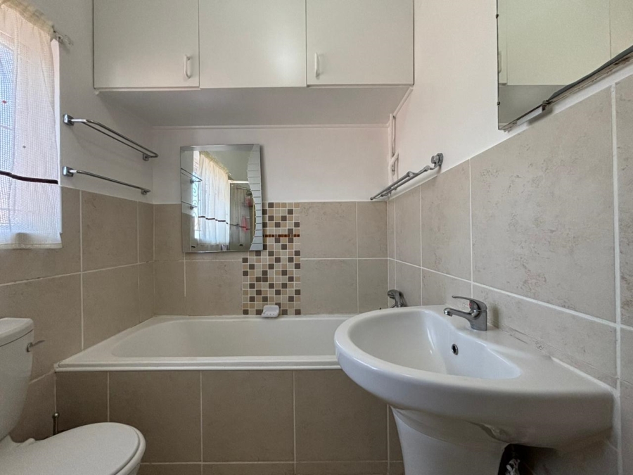 2 Bedroom Property for Sale in Glenwood KwaZulu-Natal