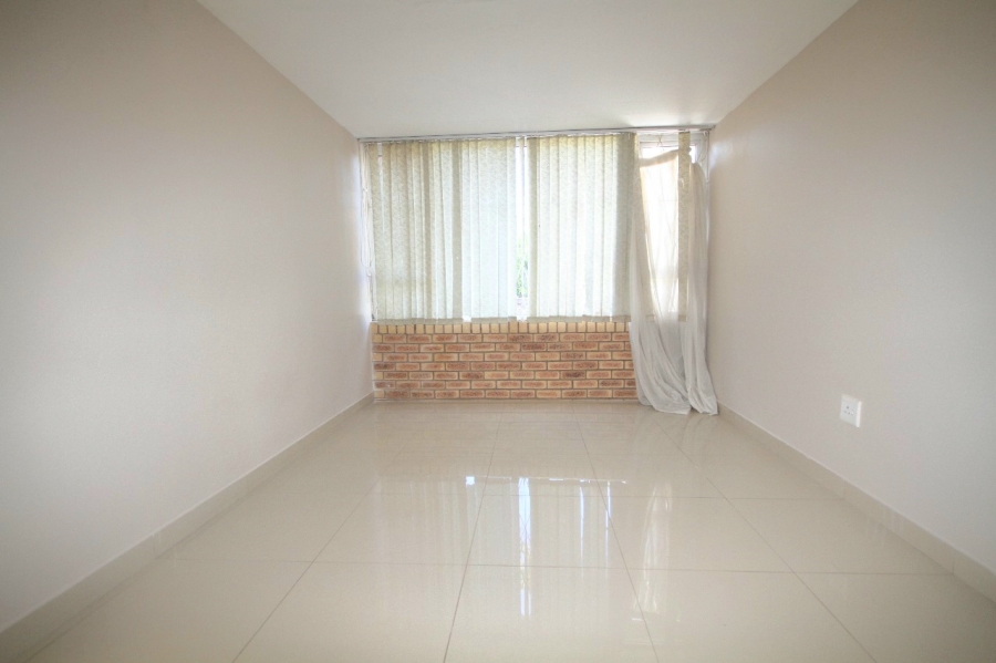 8 Bedroom Property for Sale in Isipingo Hills KwaZulu-Natal