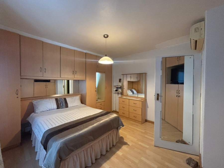 2 Bedroom Property for Sale in North Beach KwaZulu-Natal