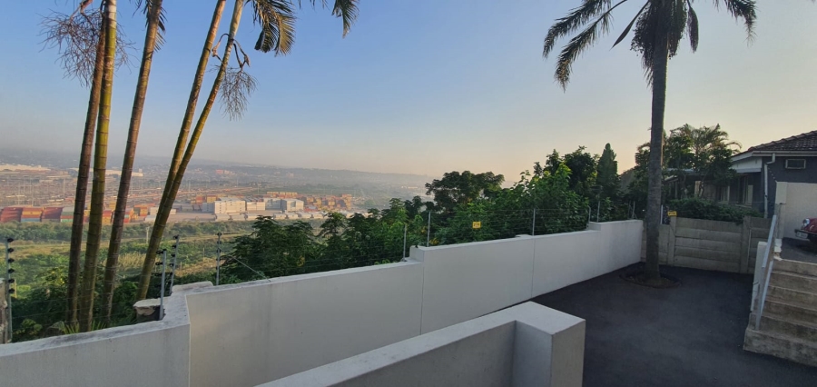To Let 2 Bedroom Property for Rent in Bluff KwaZulu-Natal