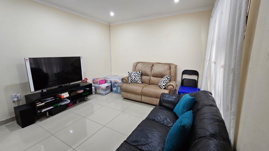To Let 2 Bedroom Property for Rent in Bluff KwaZulu-Natal