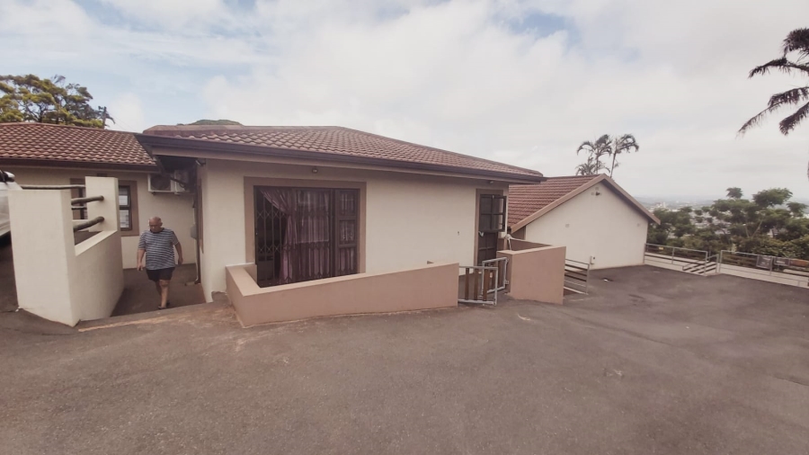 To Let 2 Bedroom Property for Rent in Bluff KwaZulu-Natal