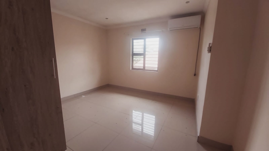 To Let 2 Bedroom Property for Rent in Bluff KwaZulu-Natal