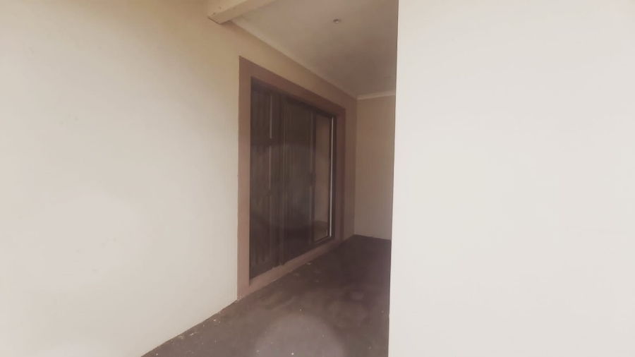 To Let 2 Bedroom Property for Rent in Bluff KwaZulu-Natal