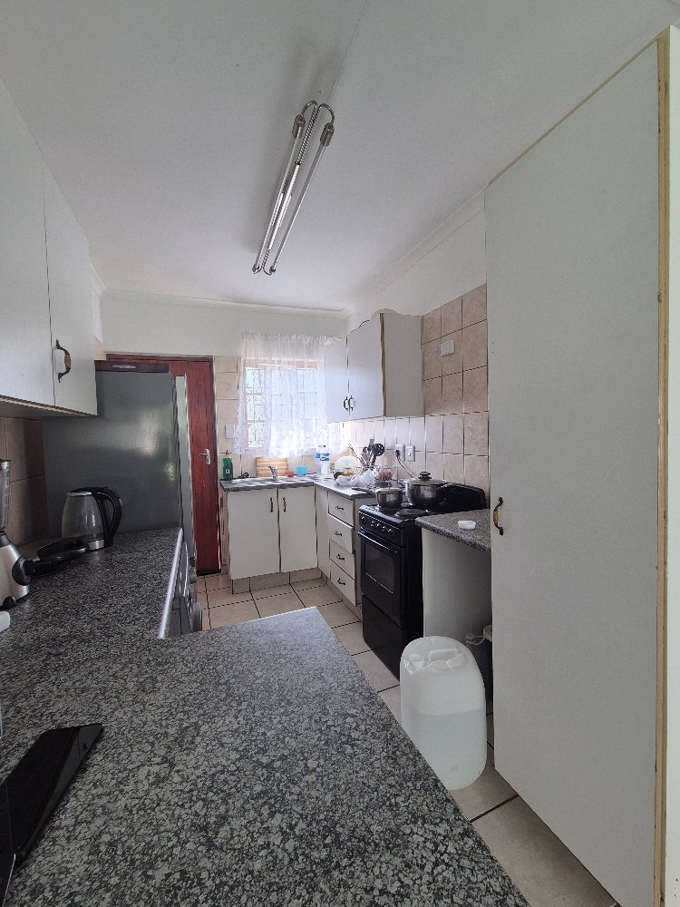 To Let 2 Bedroom Property for Rent in Shelly Beach KwaZulu-Natal