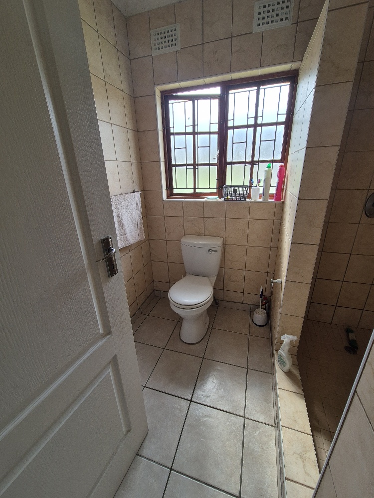 To Let 2 Bedroom Property for Rent in Shelly Beach KwaZulu-Natal