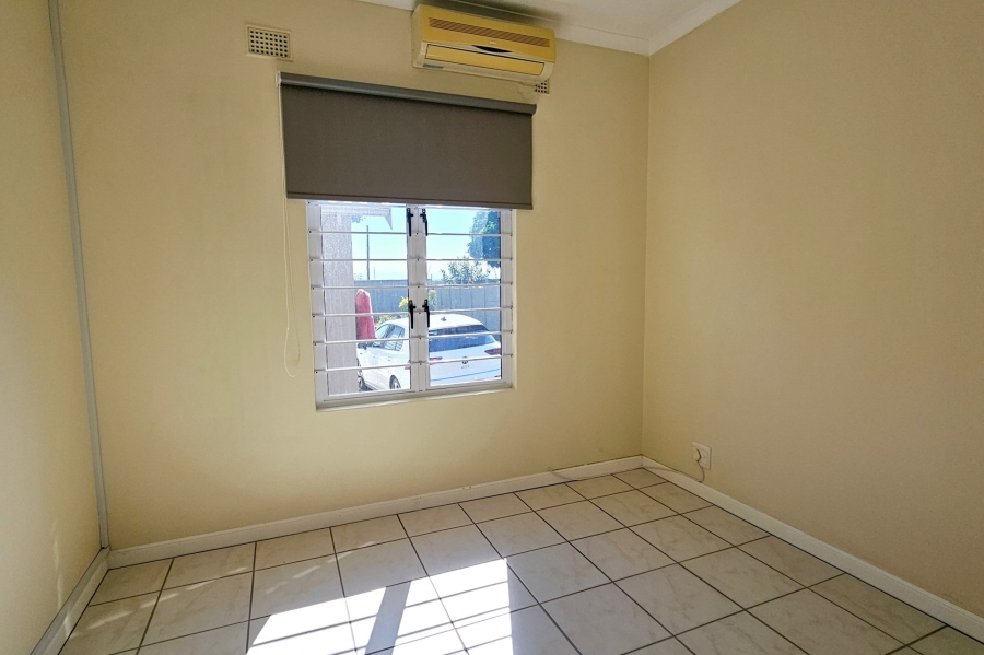 3 Bedroom Property for Sale in Somerset Park KwaZulu-Natal
