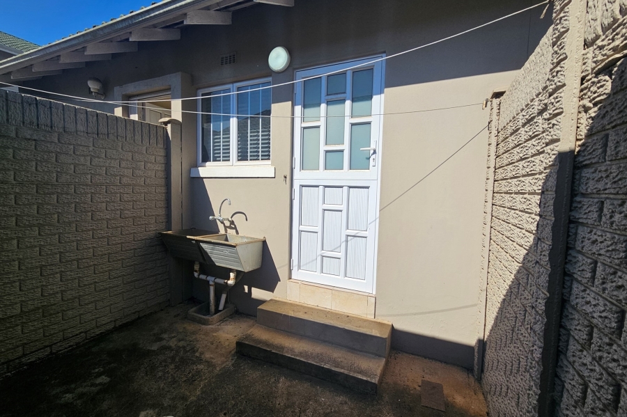 3 Bedroom Property for Sale in Somerset Park KwaZulu-Natal