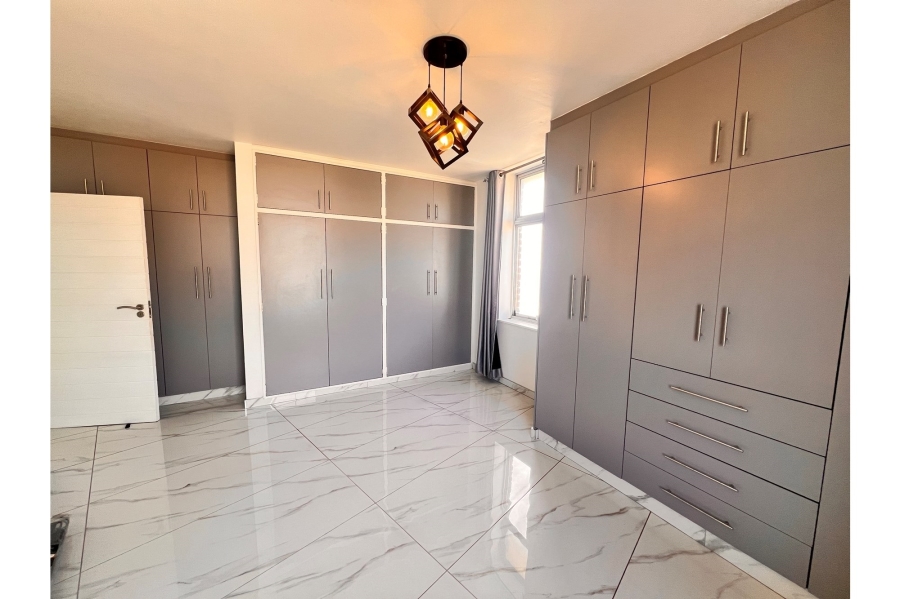 2 Bedroom Property for Sale in South Beach KwaZulu-Natal