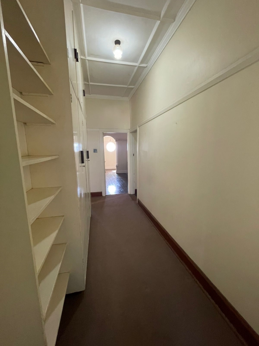 To Let 4 Bedroom Property for Rent in Glenwood KwaZulu-Natal