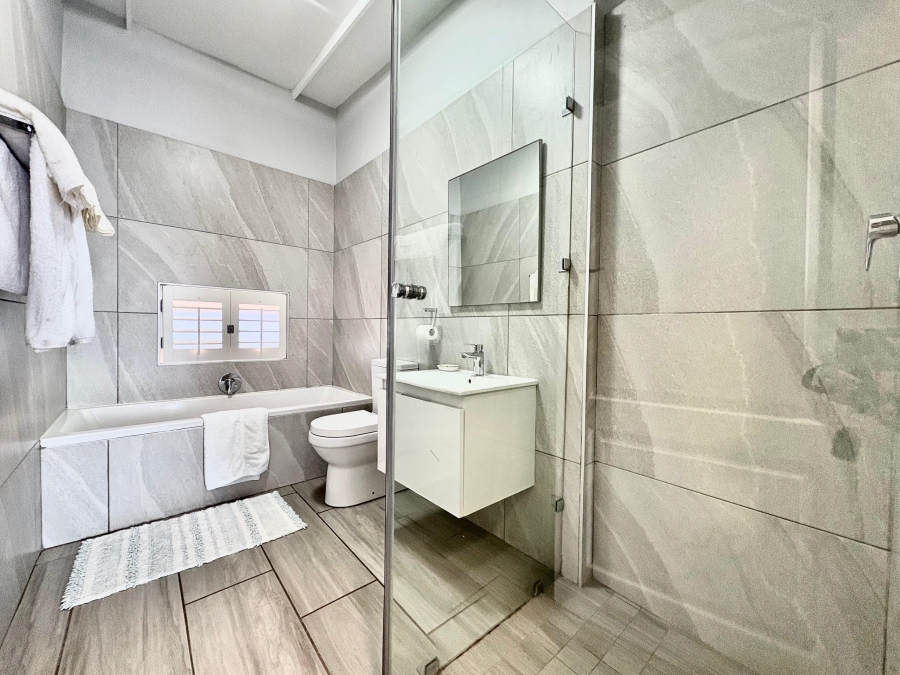 3 Bedroom Property for Sale in Shakas Rock KwaZulu-Natal