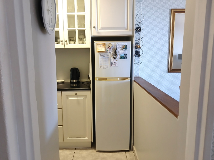 1 Bedroom Property for Sale in North Beach KwaZulu-Natal