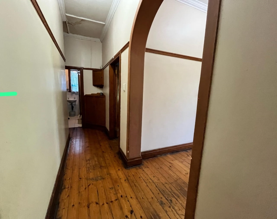6 Bedroom Property for Sale in Umbilo KwaZulu-Natal