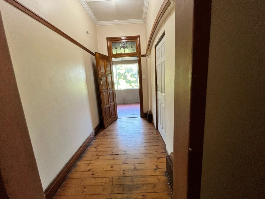6 Bedroom Property for Sale in Umbilo KwaZulu-Natal