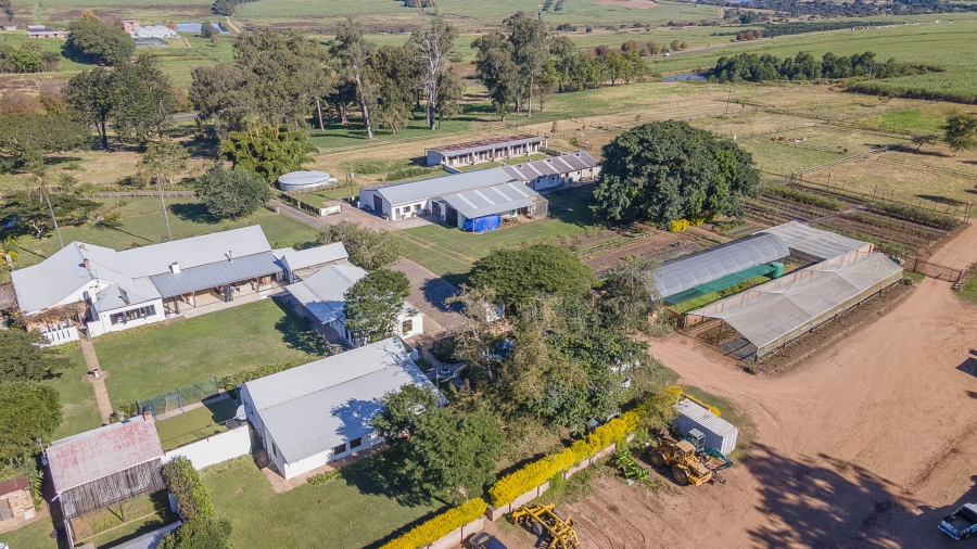 8 Bedroom Property for Sale in Wartburg KwaZulu-Natal