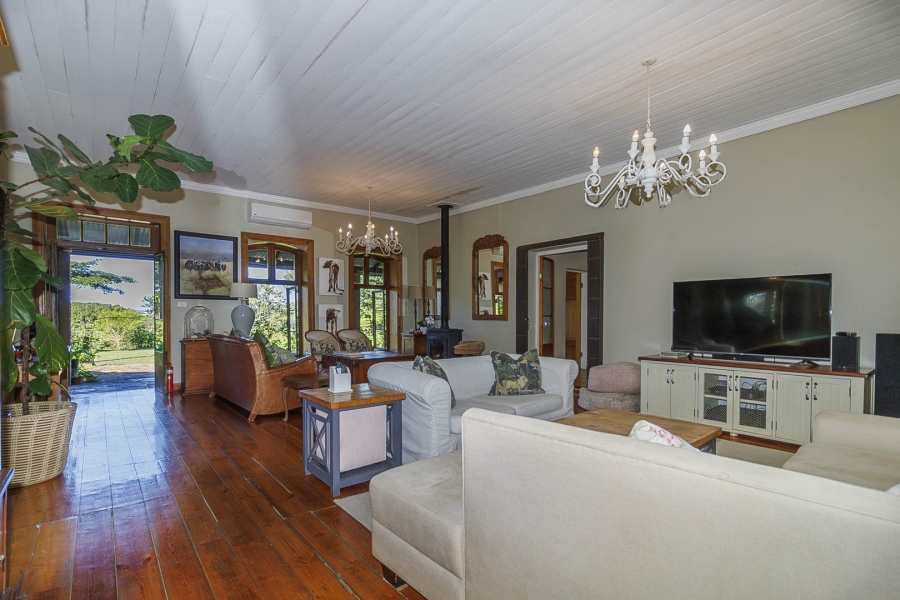 8 Bedroom Property for Sale in Wartburg KwaZulu-Natal