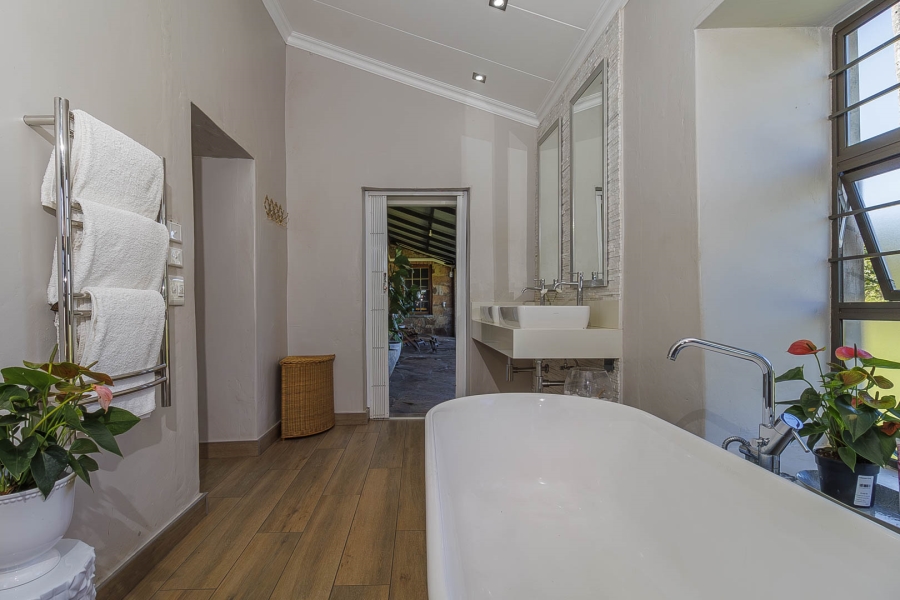 8 Bedroom Property for Sale in Wartburg KwaZulu-Natal