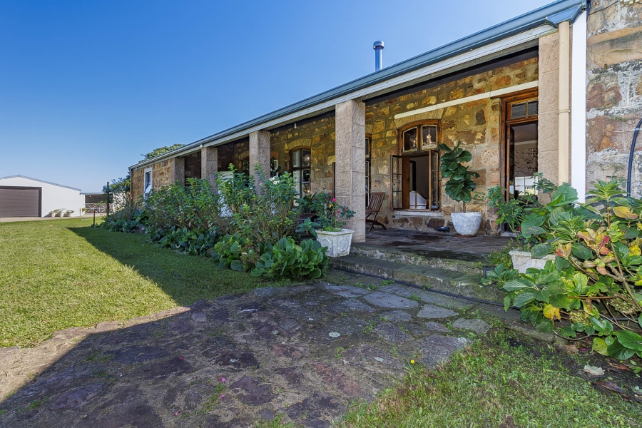 8 Bedroom Property for Sale in Wartburg KwaZulu-Natal