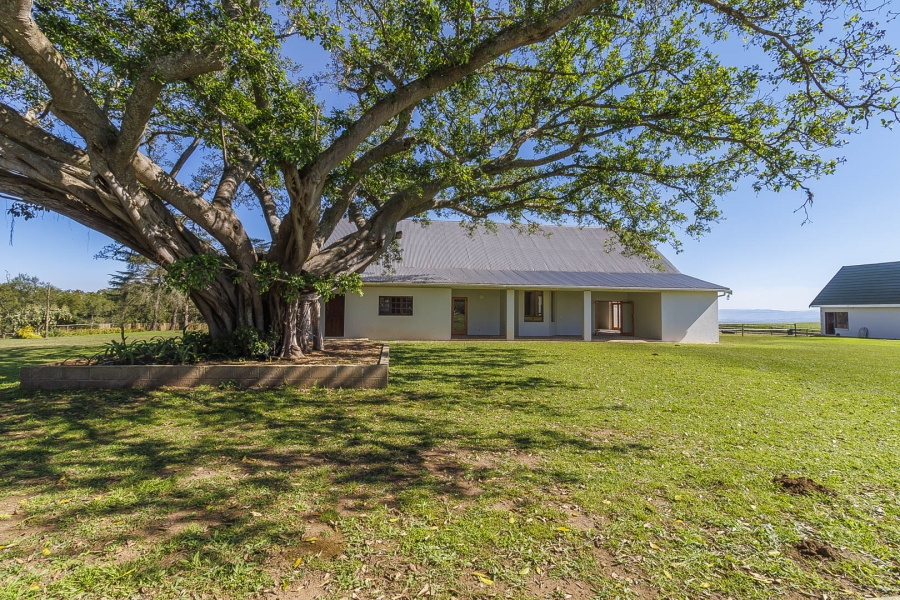 8 Bedroom Property for Sale in Wartburg KwaZulu-Natal