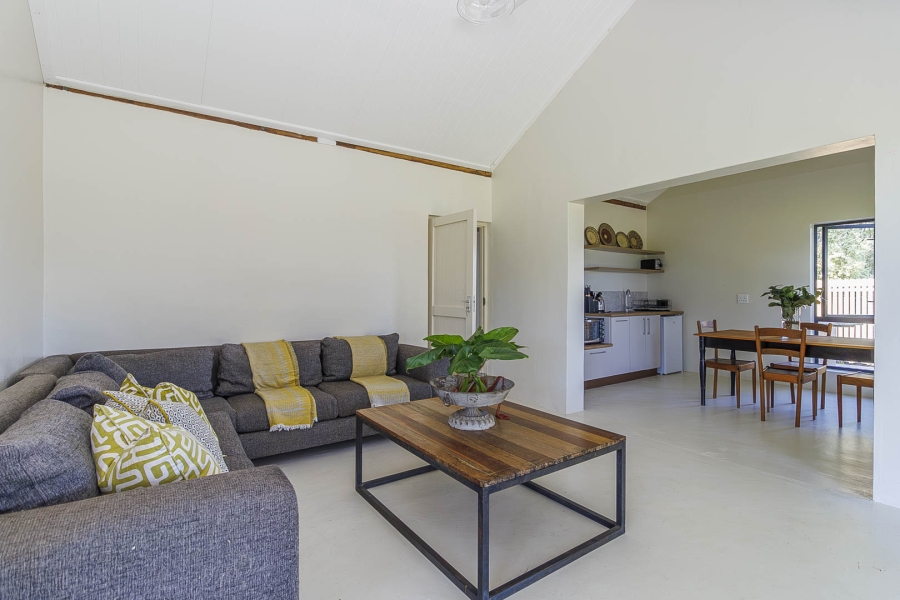 8 Bedroom Property for Sale in Wartburg KwaZulu-Natal