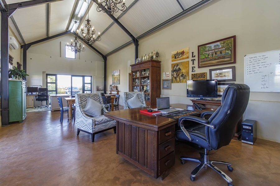 8 Bedroom Property for Sale in Wartburg KwaZulu-Natal