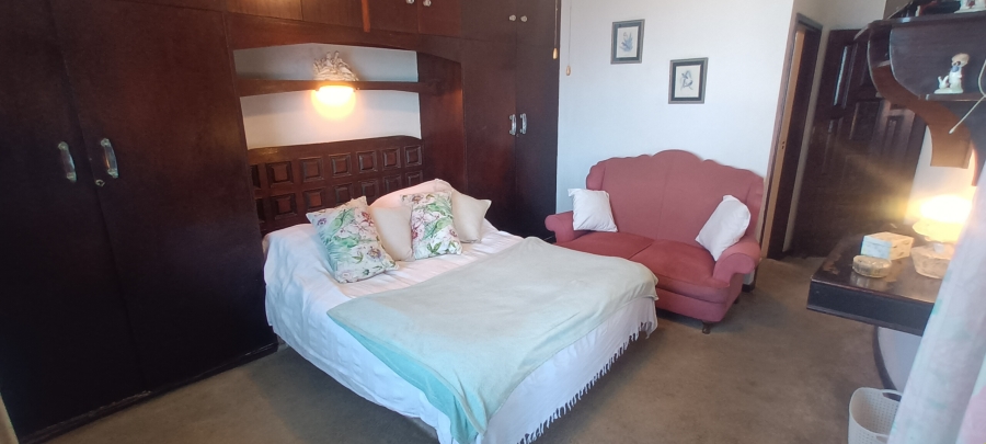 4 Bedroom Property for Sale in Brighton Beach KwaZulu-Natal