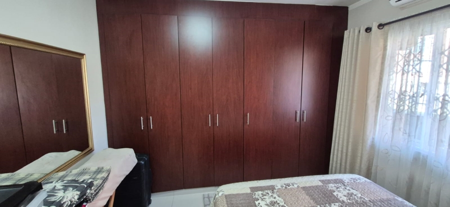 2 Bedroom Property for Sale in Bluff KwaZulu-Natal