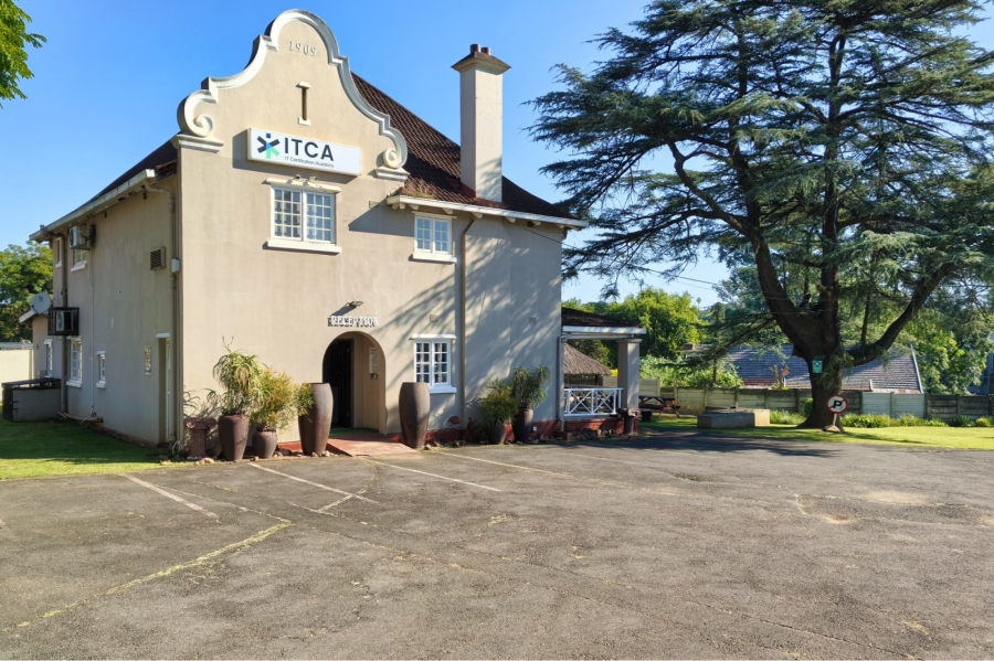 Commercial Property for Sale in Scottsville KwaZulu-Natal