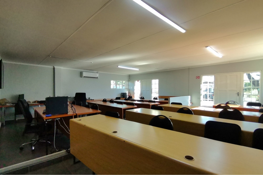 Commercial Property for Sale in Scottsville KwaZulu-Natal