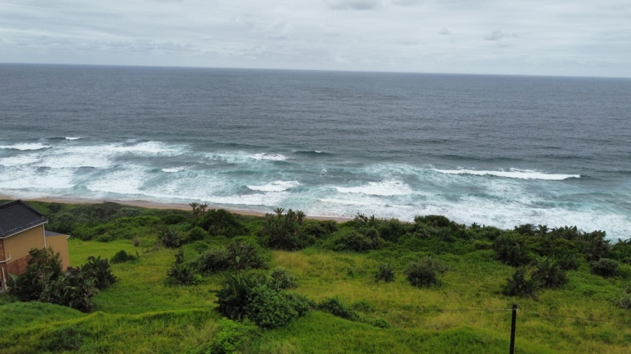 5 Bedroom Property for Sale in Treasure Beach KwaZulu-Natal