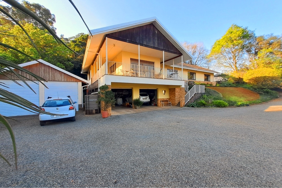 4 Bedroom Property for Sale in Worlds View KwaZulu-Natal