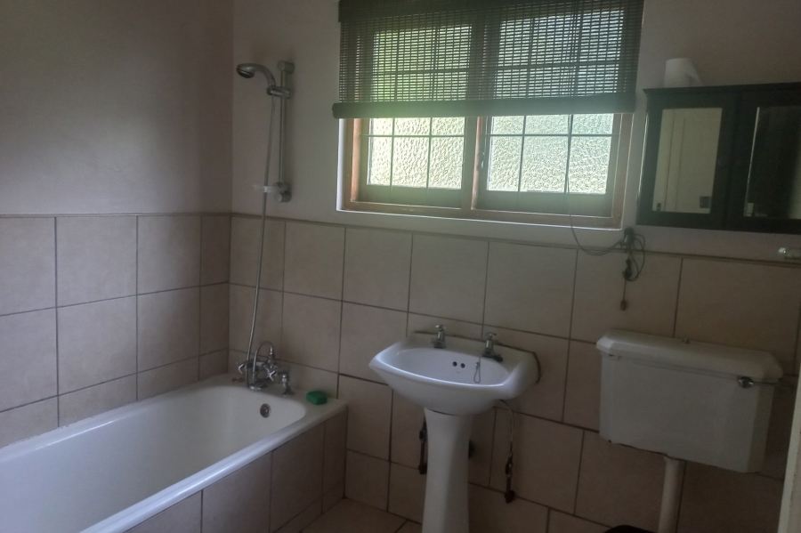 5 Bedroom Property for Sale in Scottsville KwaZulu-Natal
